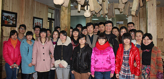 �Ϻ�����ѧԺ��Ժ������������ʦ����i���������ٰ�ʦ����Ӱ