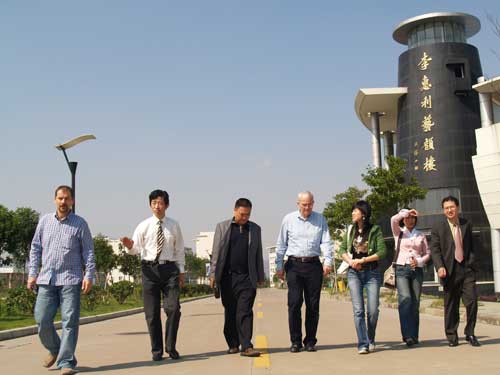 �¹����������̲ι���Ժ����������