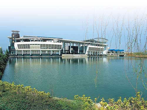 ��ְԺ������У԰